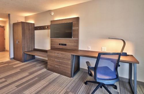 Polvadera Hotel | Holiday Inn Express Socorro by IHG