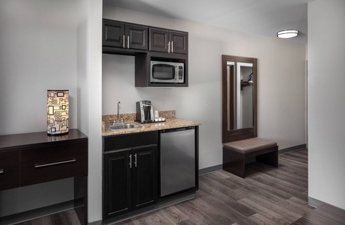 O'Fallon Hotel | Holiday Inn Express St. Louis West - O'Fallon by IHG