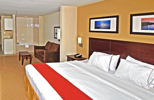New Glasgow Hotel | Holiday Inn Express Stellarton by IHG