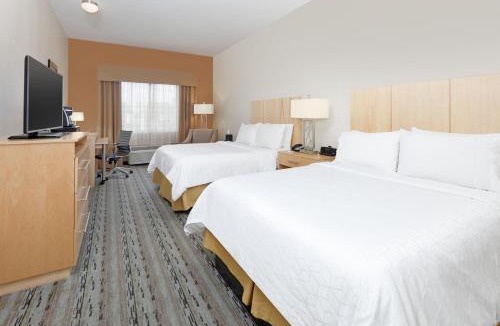 Brooks City Base Hotel | Holiday Inn Express & Suites San Antonio - Brooks City Base by IHG