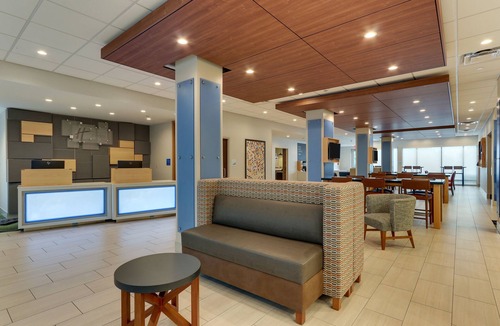 Saugerties Hotel | Holiday Inn Express & Suites Saugerties - Hudson Valley by IHG
