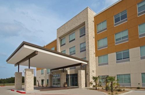 Brookshire Hotel | Holiday Inn Express & Suites - Brookshire - Katy Freeway by IHG