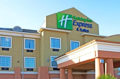 Pleasanton Hotel | Holiday Inn Express & Suites - Jourdanton-Pleasanton by IHG