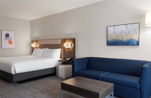 Meridian Hotel | Holiday Inn Express & Suites Meridian I 20 by IHG