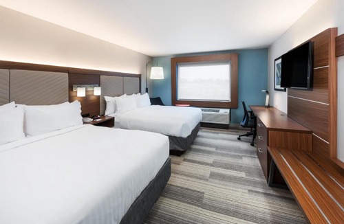West Plains Hotel | Holiday Inn Express & Suites West Plains Southwest by IHG