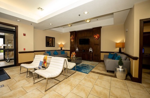 Deer Park Hotel | Holiday Inn Express & Suites Deer Park by IHG
