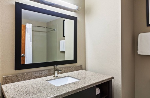 Glenpool Hotel | Holiday Inn Express & Suites Glenpool-Tulsa South by IHG