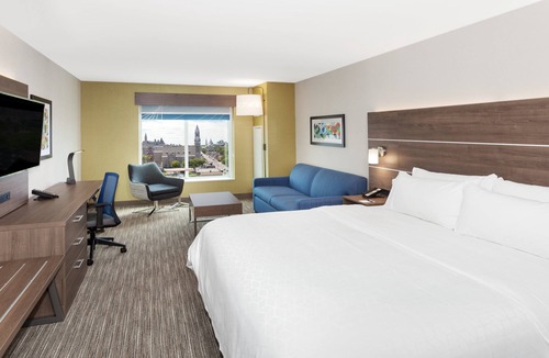 Lowertown Hotel | Holiday Inn Express & Suites Downtown Ottawa East by IHG