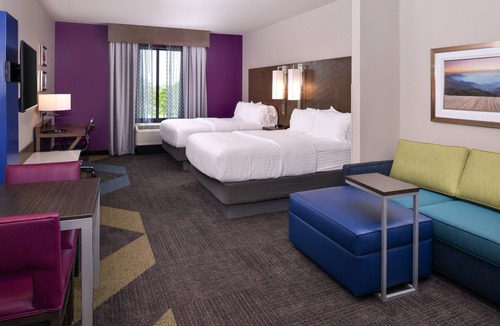 Bryant Hotel | Holiday Inn Express & Suites Bryant - Benton Area by IHG