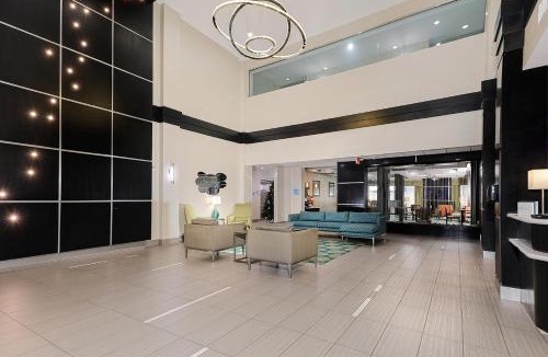 Garden Oaks Hotel | Holiday Inn Express & Suites Houston Northwest-Brookhollow by IHG