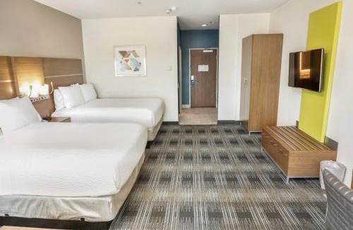 Westchase Hotel | Holiday Inn Express & Suites - Houston Westchase - Westheimer by IHG