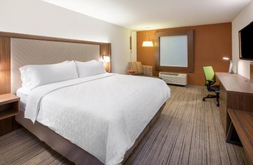Liberal Hotel | Holiday Inn Express & Suites - Liberal by IHG