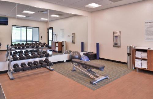 Olathe Hotel | Holiday Inn Express & Suites - Olathe West by IHG