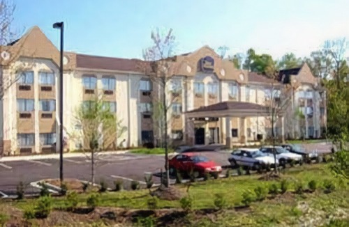 Southeast Raleigh Hotel | Holiday Inn Express & Suites Raleigh NE - Medical Ctr Area