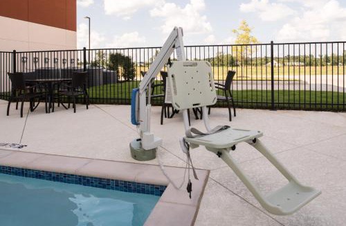Ruston Hotel | Holiday Inn Express & Suites Ruston by IHG