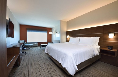 Spring Hotel | Holiday Inn Express & Suites Spring - Woodlands Area by IHG