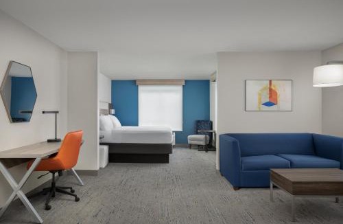 Superior Hotel | Holiday Inn Express & Suites Superior by IHG