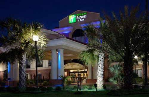 Wharton Hotel | Holiday Inn Express & Suites Wharton by IHG