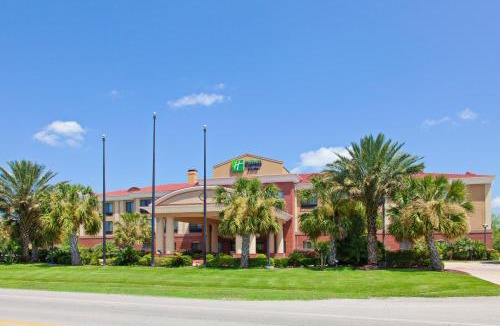 Wharton Hotel | Holiday Inn Express & Suites Wharton by IHG