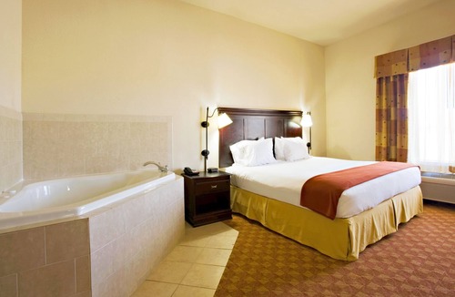 Sweetwater Hotel | Holiday Inn Express Sweetwater by IHG