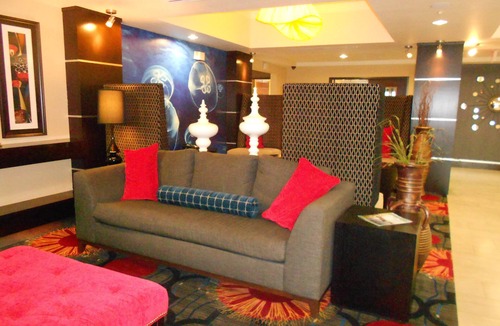 Central City Hotel | Holiday Inn Express and Suites Corpus Christi North by IHG