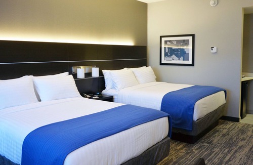 Jacksonville Hotel | Holiday Inn Express & Suites Jacksonville W - I295 and I10 by IHG
