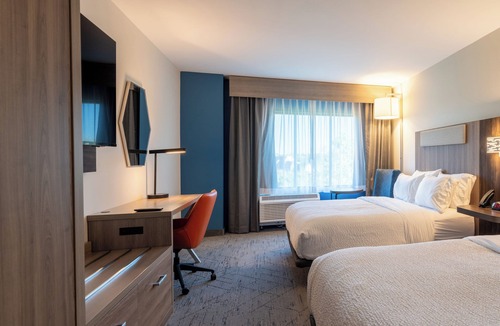 Murfreesboro Hotel | Holiday Inn Express & Suites Murfreesboro West by IHG