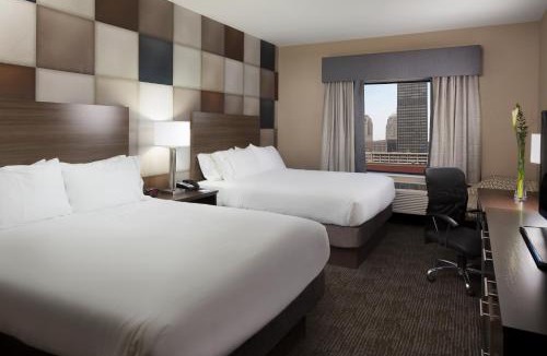 Bricktown Hotel | Holiday Inn Express & Suites Oklahoma City Downtown - Bricktown by IHG