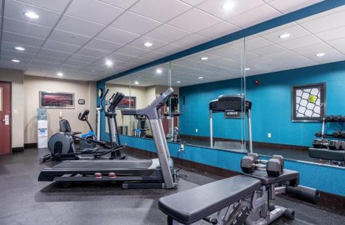 Roanoke Rapids Hotel | Holiday Inn Express & Suites Roanoke Rapids by IHG