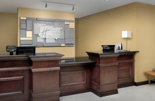 Uvalde Hotel | Holiday Inn Express Uvalde by IHG