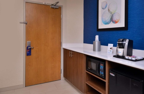 Walnut Creek Hotel | Holiday Inn Express Walnut Creek by IHG