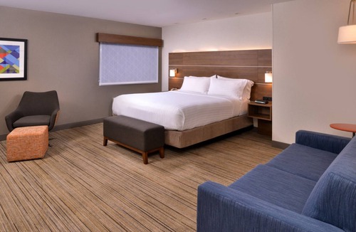 Walnut Creek Hotel | Holiday Inn Express Walnut Creek by IHG