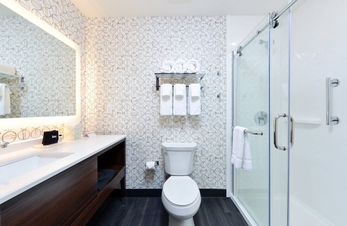 Fort Worth Hotel | Holiday Inn Fort Worth - Alliance by IHG