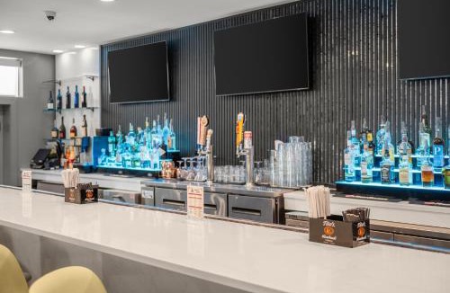 Gonzales Hotel | Holiday Inn Gonzales by IHG