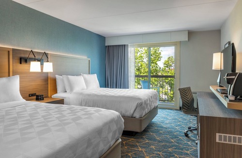 Kingston Hotel | Holiday Inn Kingston Waterfront by IHG
