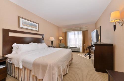 Laramie Hotel | Holiday Inn Laramie by IHG