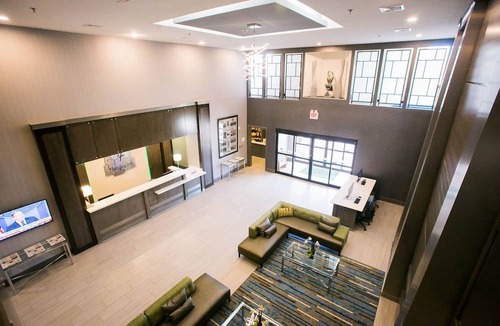 Longview Hotel | Holiday Inn Longview - North, an IHG Hotel