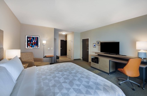 Lubbock Hotel | Holiday Inn Lubbock South by IHG