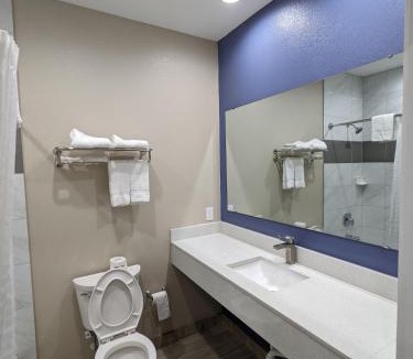 Aransas Pass Hotel | Holiday Inn motel