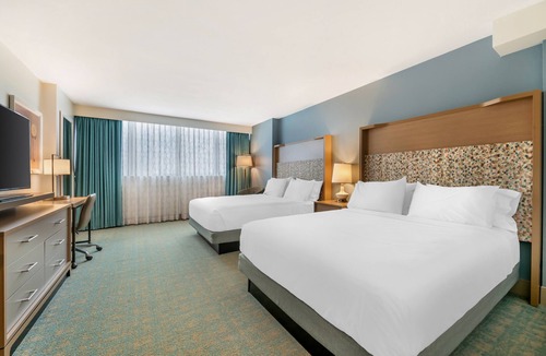 Lake Buena Vista Hotel | Holiday Inn Orlando - Disney Springs® Area by IHG