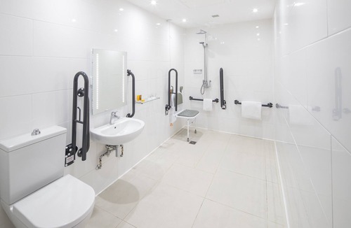 Peterborough Hotel | Holiday Inn Peterborough West by IHG