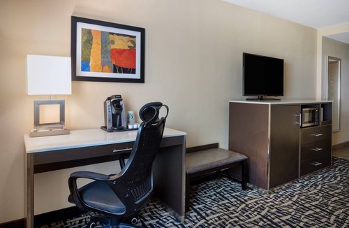 Spackenkill Hotel | Holiday Inn Poughkeepsie by IHG