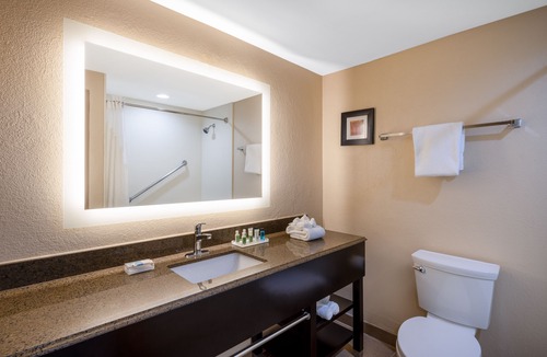 Spackenkill Hotel | Holiday Inn Poughkeepsie by IHG