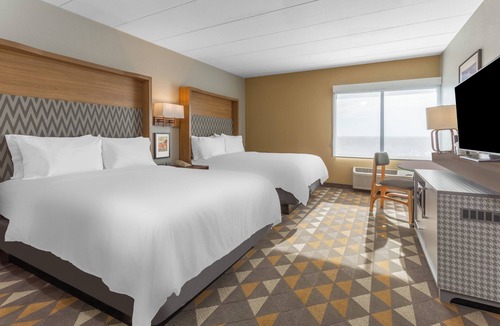 Rockford Hotel | Holiday Inn Rockford by IHG