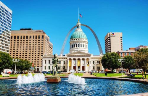 Fairview Heights Hotel | Holiday Inn Saint Louis-Fairview Heights by IHG