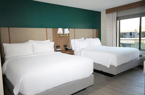 Fairview Heights Hotel | Holiday Inn Saint Louis-Fairview Heights by IHG