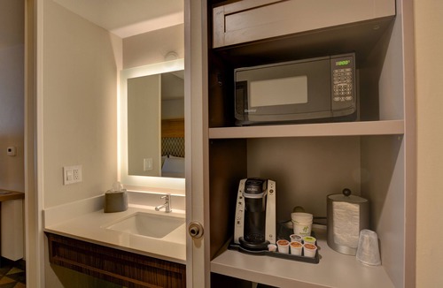 Salem Hotel | Holiday Inn Salem by IHG