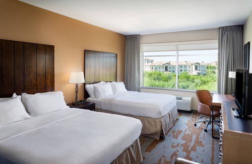 West San Antonio Hotel | Holiday Inn San Antonio Seaworld by IHG
