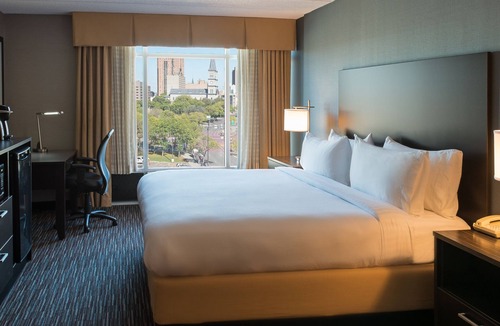 West Seventh Hotel | Holiday Inn St. Paul Downtown by IHG