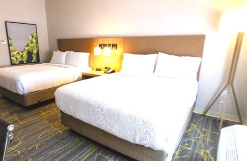 Barker Hotel | Holiday Inn & Suites Houston NW - Vintage Park Area by IHG
